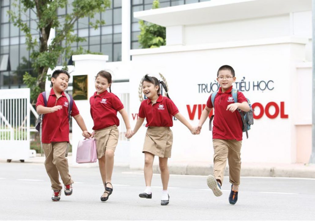 Vì sao trường học luôn cần đồng phục học sinh?
