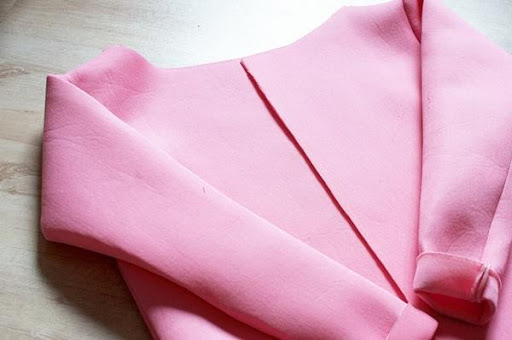 CÁCH MAY ÁO KHOÁC NỮ TẠI NHÀ CỰC KỲ DỄ LÀM