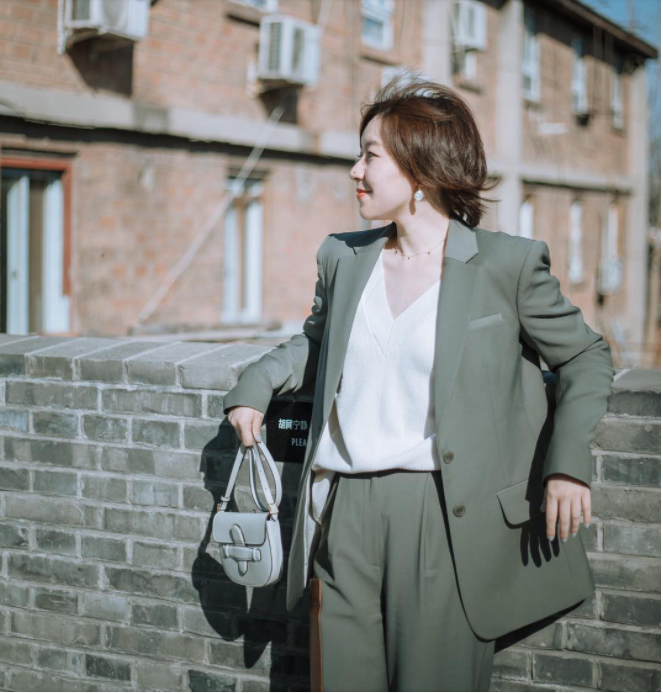 9 MẪU ÁO VEST NỮ VỪA TRẺ VỪA ĐẸP LẠI SÀNH ĐIỆU HẾT NẤC DÀNH CHO NÀNG CÔNG SỞ