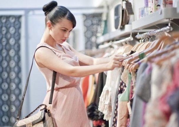 LUÔN THỜI TRANG MÀ CỰC TIẾT KIỆM VỚI NHỮNG MẸO ĐƠN GIẢN NÀY