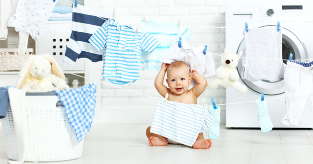 BỎ TÚI KINH NGHIỆM GIẶT QUẦN ÁO AN TOÀN ĐÚNG CÁCH CHO BÉ