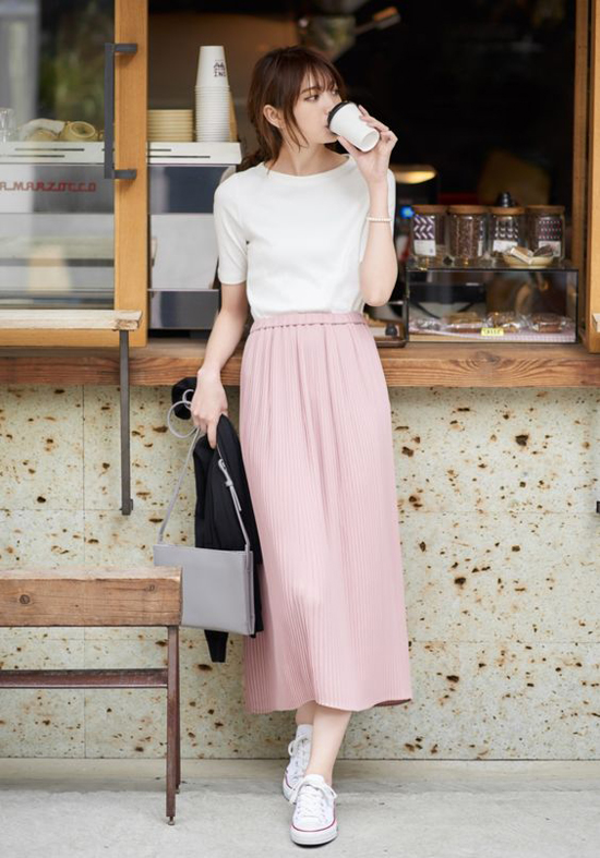 5 “OUTFITS” CHÂN VÁY ÁO THUN CHUẨN CHỈNH CHO NÀNG KHOE DÁNG