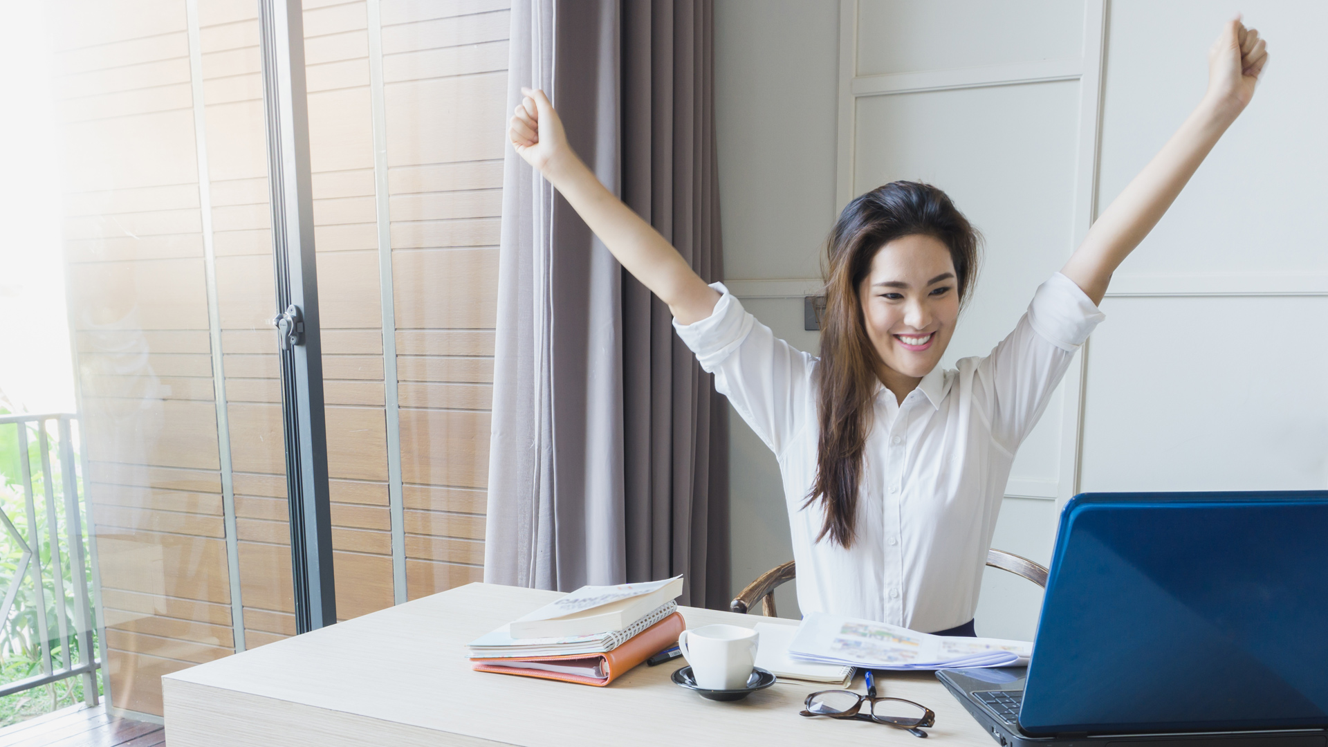 8 CÁCH ĐƠN GIẢN MANG LẠI NĂNG LƯỢNG TÍCH CỰC MỖI NGÀY