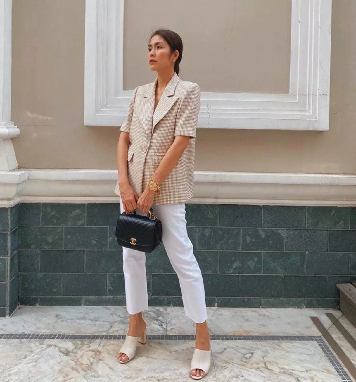 ÁO BLAZER TAY NGẮN – LỰA CHỌN “GIẢI NHIỆT” CHO THỜI TRANG CÔNG SỞ