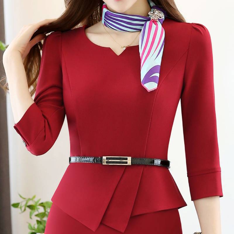NÂNG TẦM PHONG CÁCH CÔNG SỞ NỮ BẰNG PHỤ KIỆN