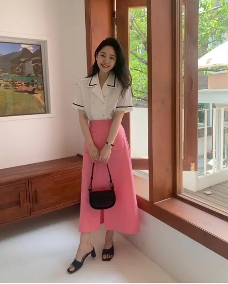 ÁO SƠ MI TRẮNG MẶC VỚI KIỂU QUẦN NÀO ? CÓ ĐẾN 5 GỢI Ý ĐỂ CHỊ EM GHI TRỌN ĐIỂM THANH LỊCH