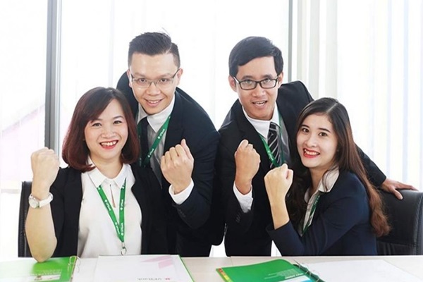 ĐỒNG PHỤC LÀ MỘT PHẦN KHÔNG THỂ THIẾU TRONG VIỆC NHẬN DIỆN THƯƠNG HIỆU